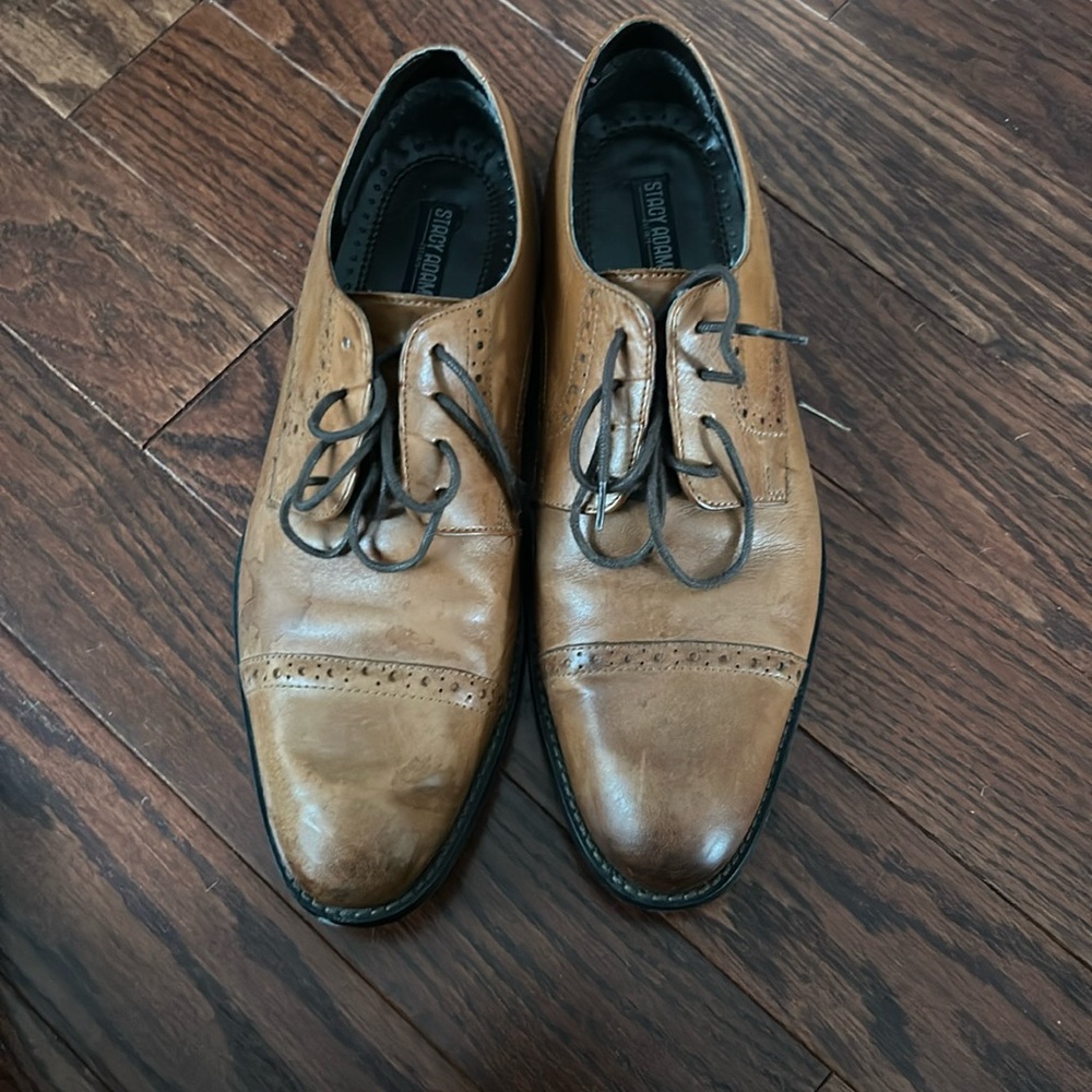 Stacy Adams men’s beige dress shoes